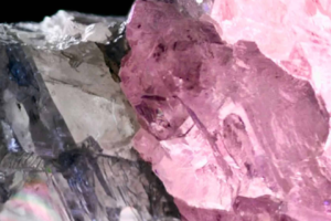 half pink half colorless diamond